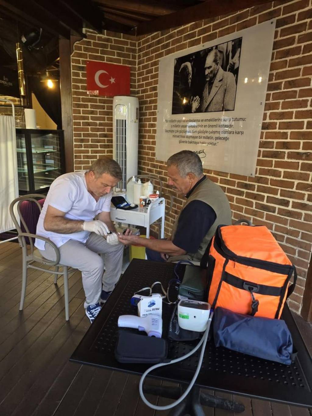 Beyoğlu Belediyesi'nden Yaşlılara Sağlık Taraması
