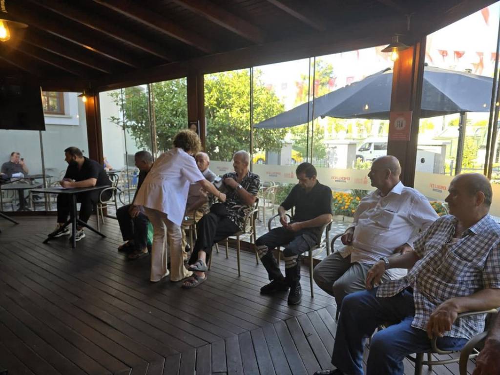Beyoğlu Belediyesi'nden Yaşlılara Sağlık Taraması