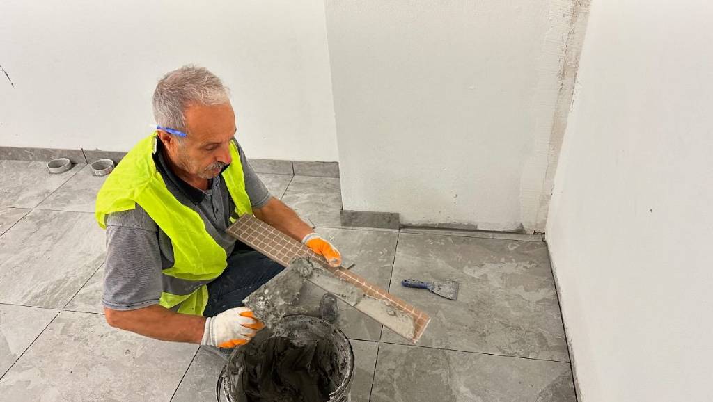 Üsküdar Küçüksu Kapalı Spor Tesisinde Çalışmalar Devam Ediyor
