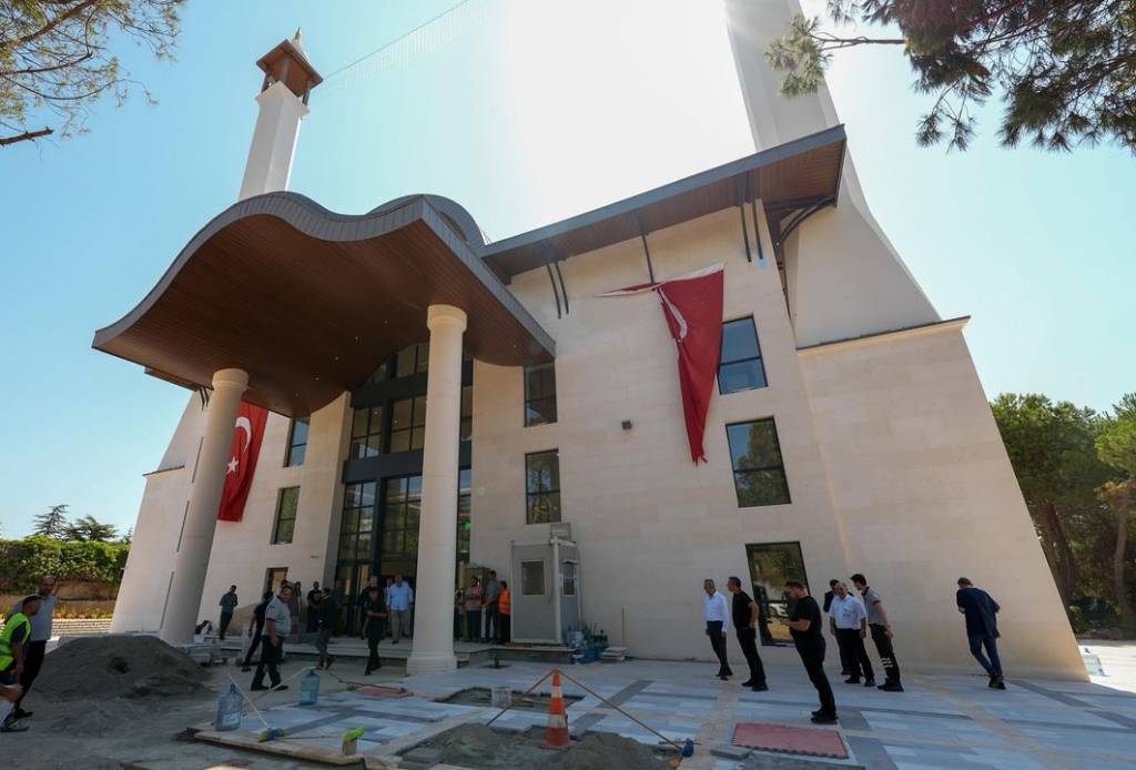 Vali Davut Gül, Sağlık Bilimleri Üniversitesi'nde İncelemelerde Bulundu