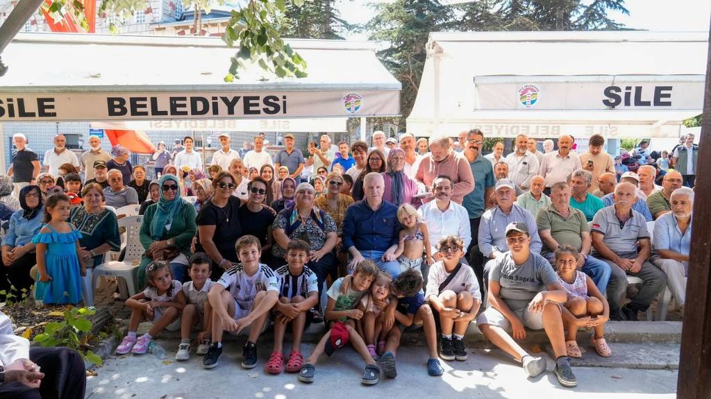 İstanbul Valisi Davut Gül, Şile'de Mahalle Ziyaretleri Gerçekleştirdi