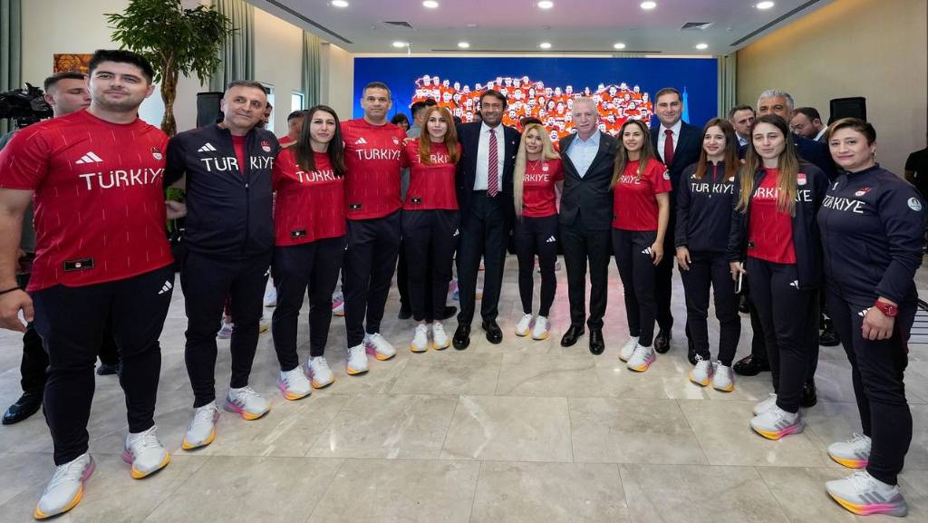 İstanbul'dan Paris 2024 Paralimpik Oyunları'na Uğurlama Töreni
