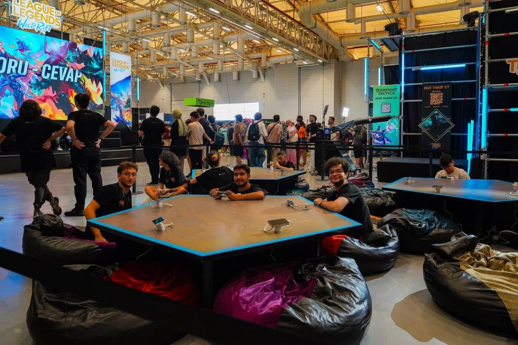 Gaming İstanbul 2024: Oyunseverler Bir Araya Geldi!