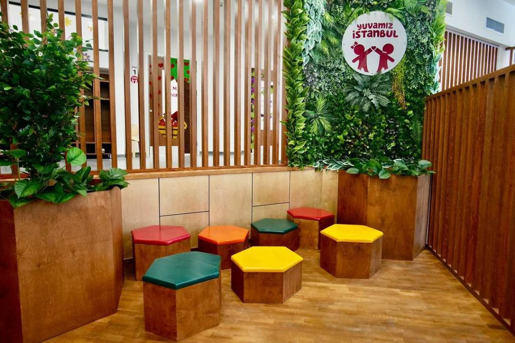 İstanbul Büyükşehir Belediyesi 21 Yeni Kreşi Hizmete Açtı