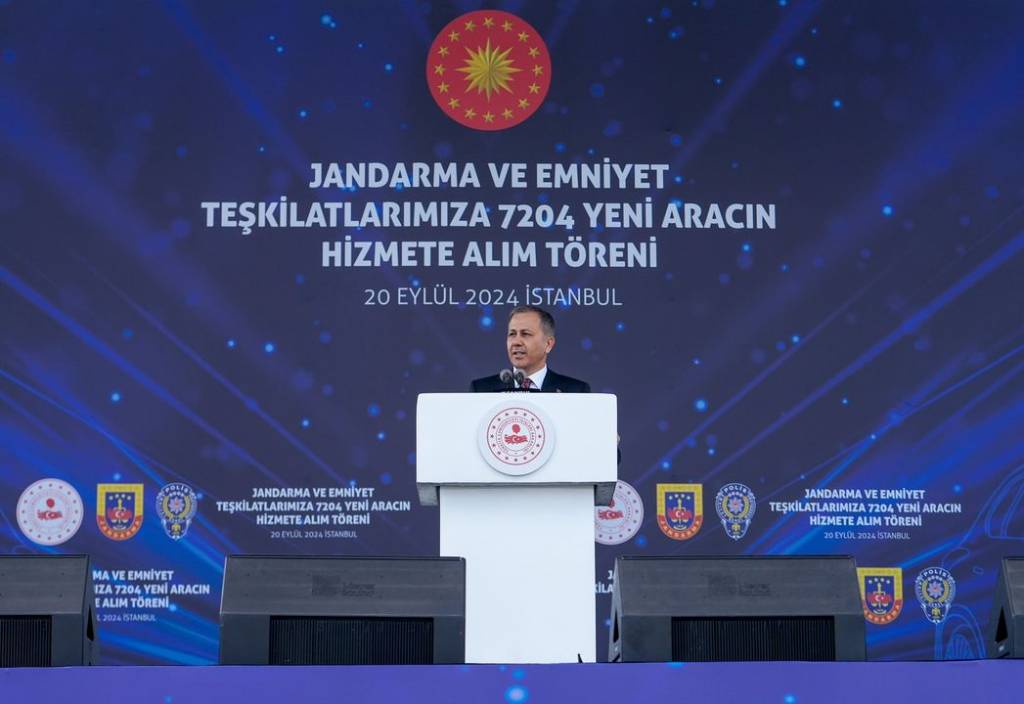 İçişleri Bakanlığı, Jandarma ve Emniyet Teşkilatlarına 7204 Yeni Araç Takviyesi Yaptı